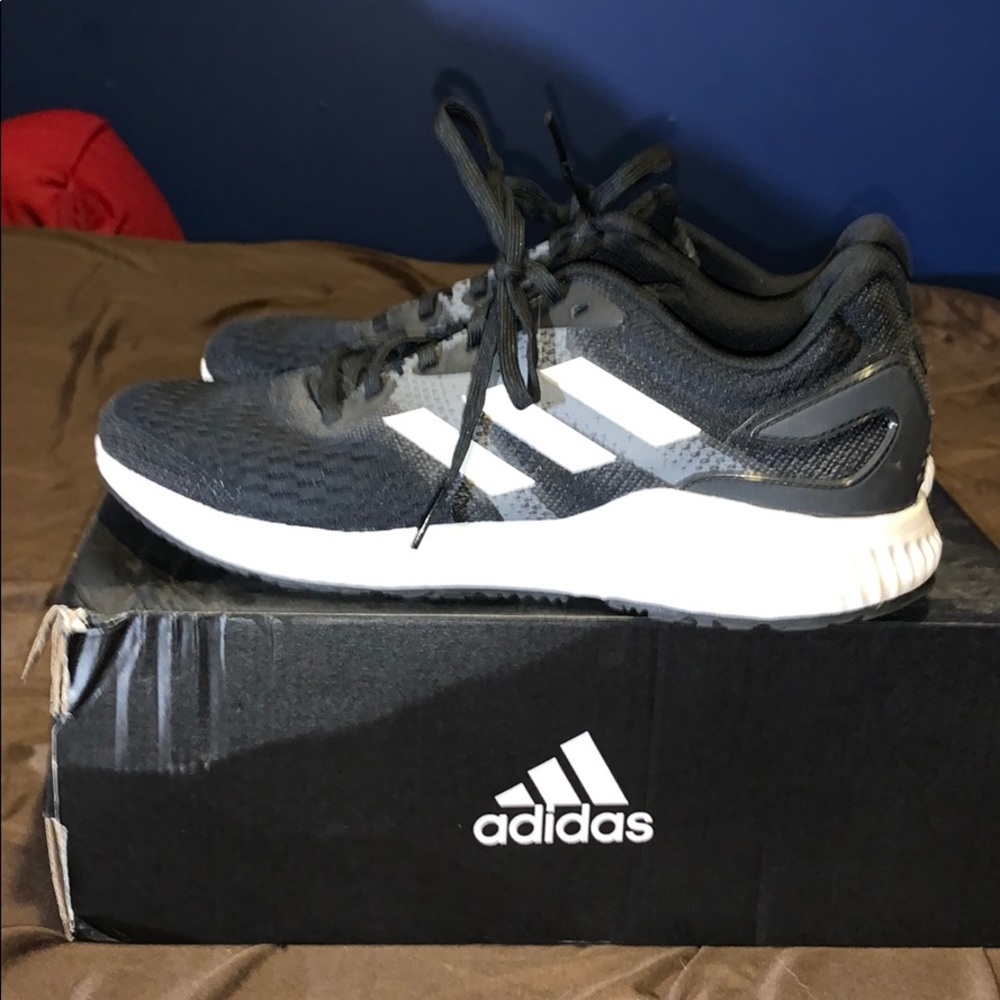 Adidas running shoes size 10
